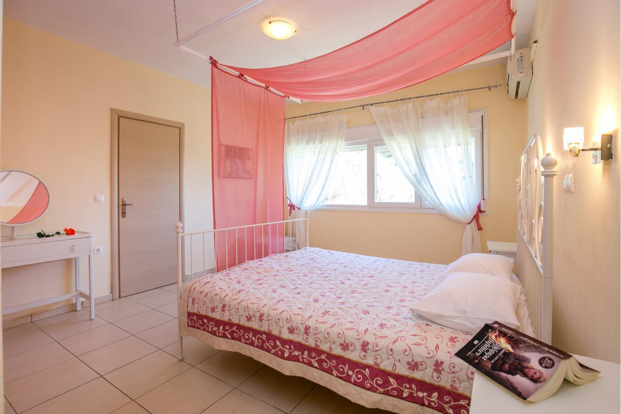 Antheon Villas クリッシ・アモウディア エクステリア 写真